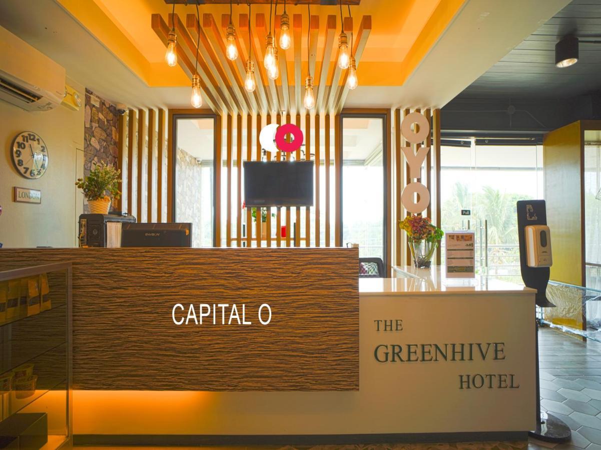 Capital O Oyo 785 The Greenhive Hotel Ibaan Bagian luar foto